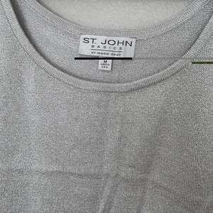 St John Basics Silver Knit Metallic Sheen Tank Top Size Medium